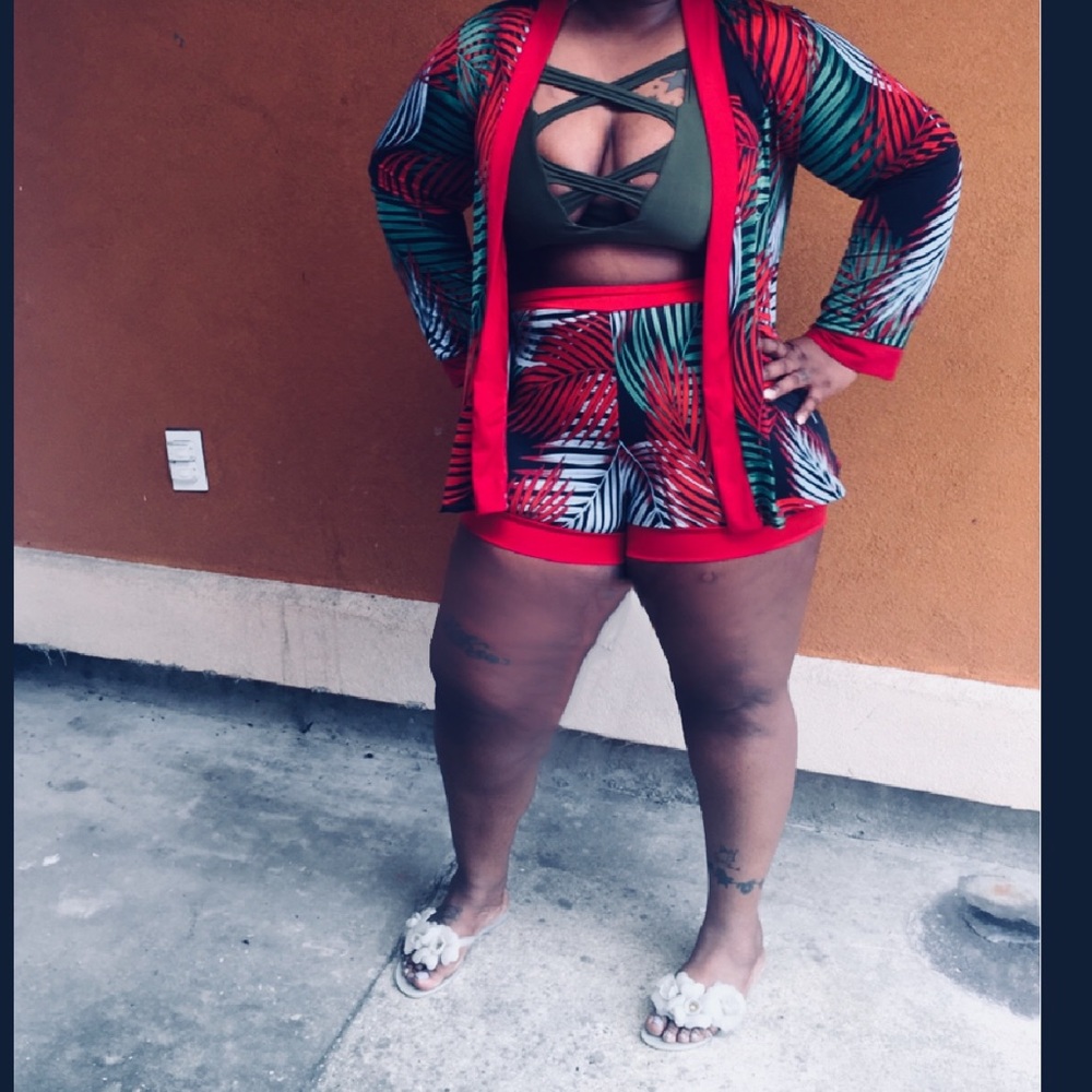 Matching 2piece set - Picture 2 of 2